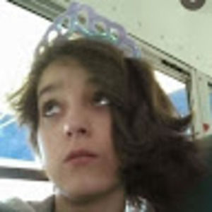 Meet your Posher, Lorien e.